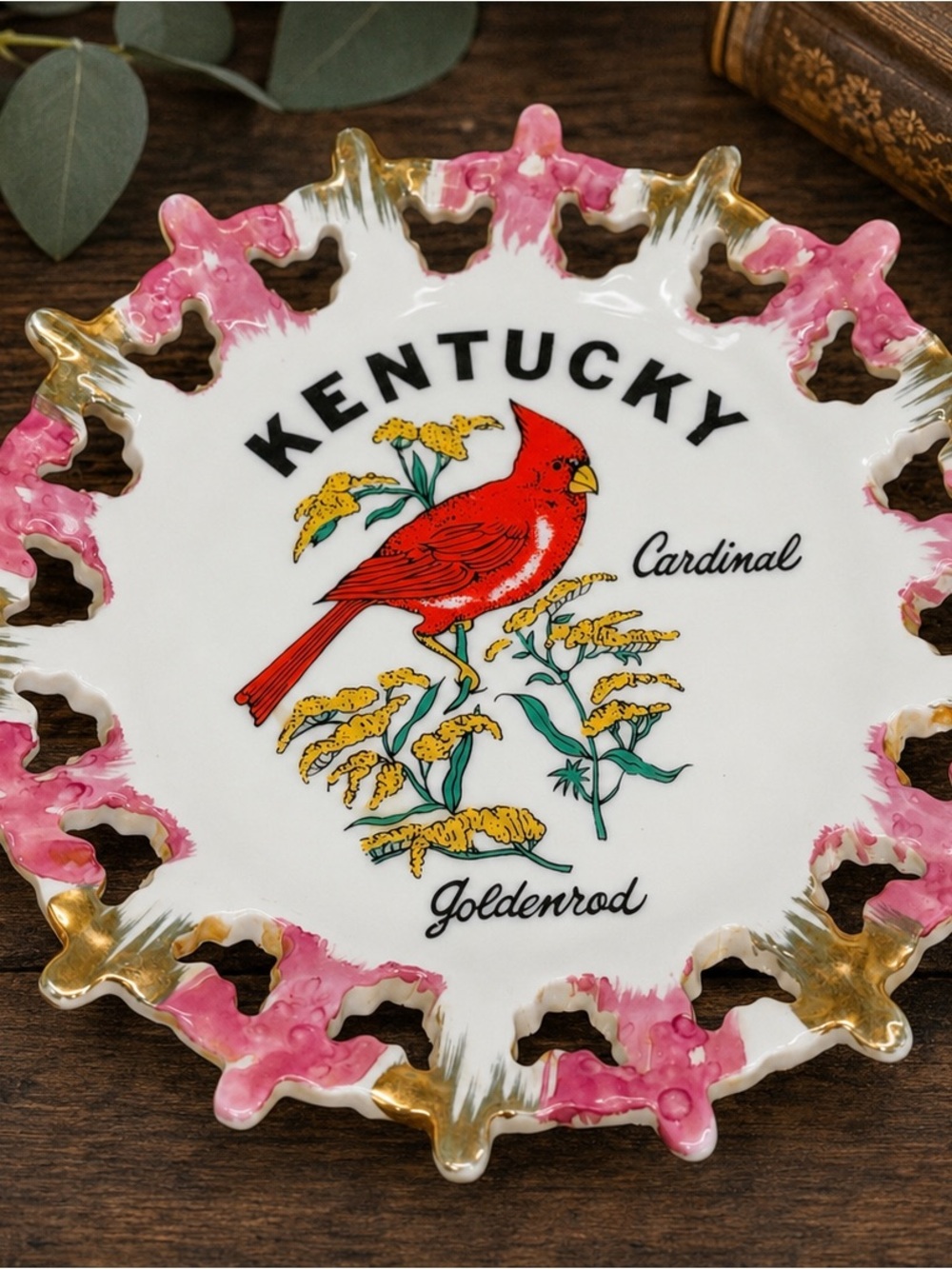 Vintage Kentucky Cardinal Goldenrod Lace Edge Souvenir Plate